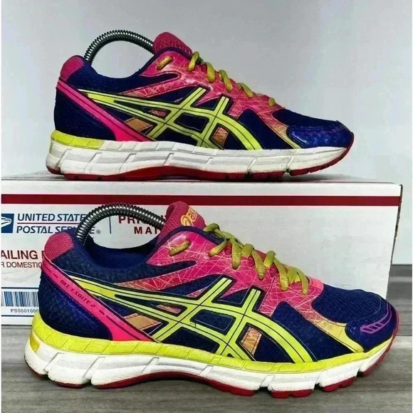 ASICS Gel Excite 2 Running Shoes Womens 8.5 Walking gym cute comfy pink sneakers - Picture 1 of 9